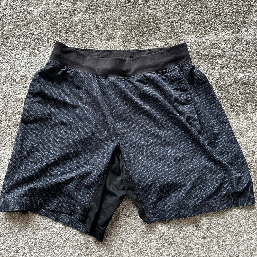 Lululemon License to Train 7” Linerless Shorts